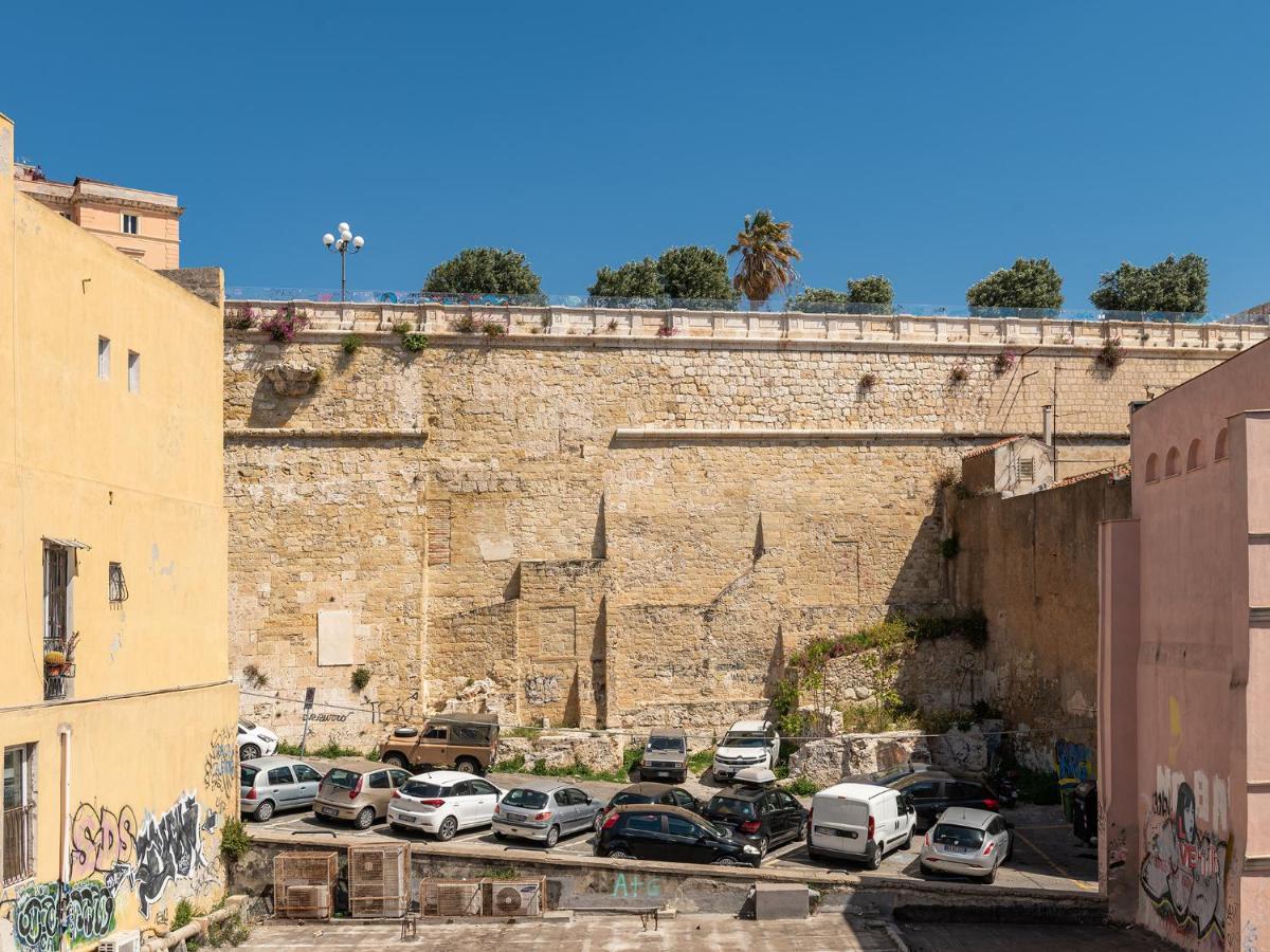 Apartment On Shopping Street Cagliari Exterior photo